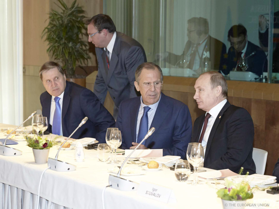 Der russische Außenminister Sergej Lawrow und Präsident Wladimir Putin. (Foto: EU-Rat)